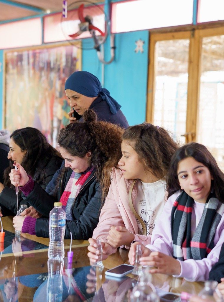 young-woman-in-art-class-r30q71mhfguaocfognkqv2zj32h3fae7yr7y7afpq8 (2) young-woman-in-art-class-r30q71mhfguaocfognkqv2zj32h3fae7yr7y7afpq8 (2)